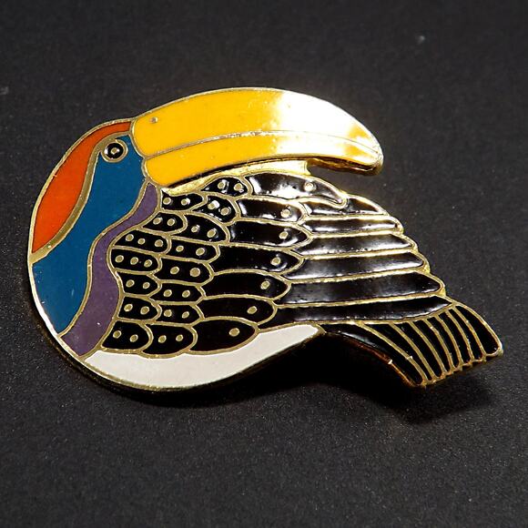 Laurel Burch Toucan Brooch, Gold Plated Cloisonne & Enamel, 1980 Vintage Jewelry - Picture 9 of 10